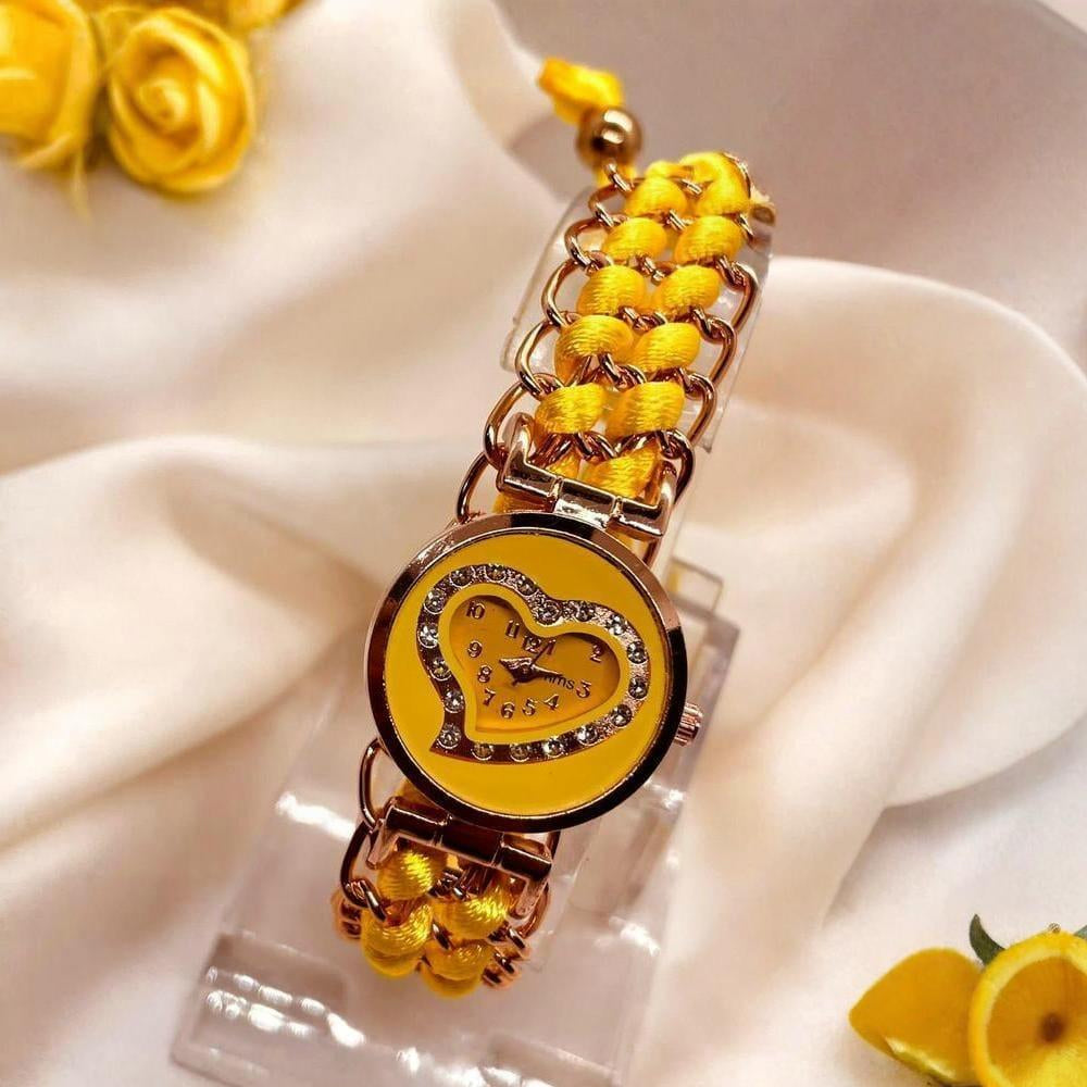 Stylish Women's Quartz Heart Watch with Chain Strap - 1 Pc